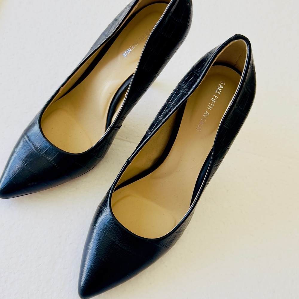 Saks Fifth Avenue Black Leather Heels